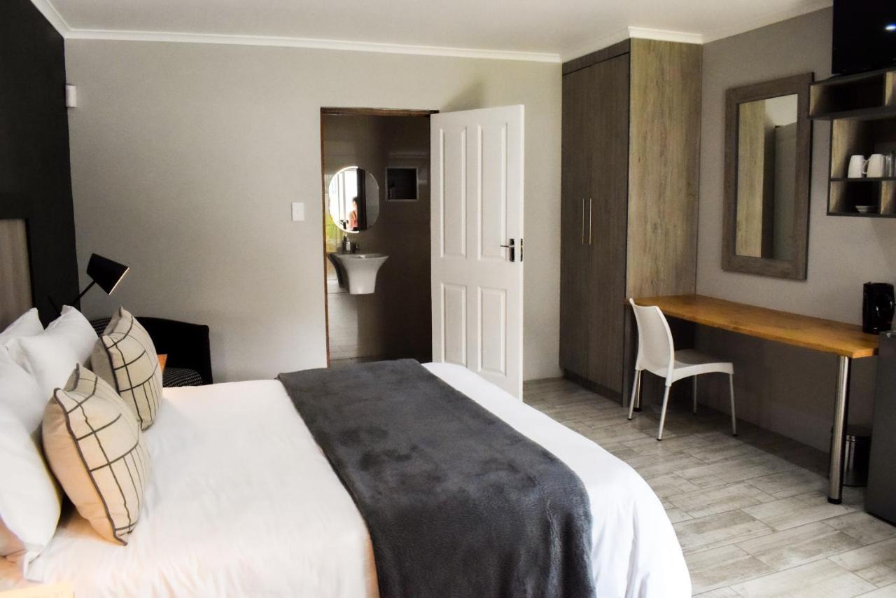 Azaria Guesthouse Swellendam Eksteriør billede