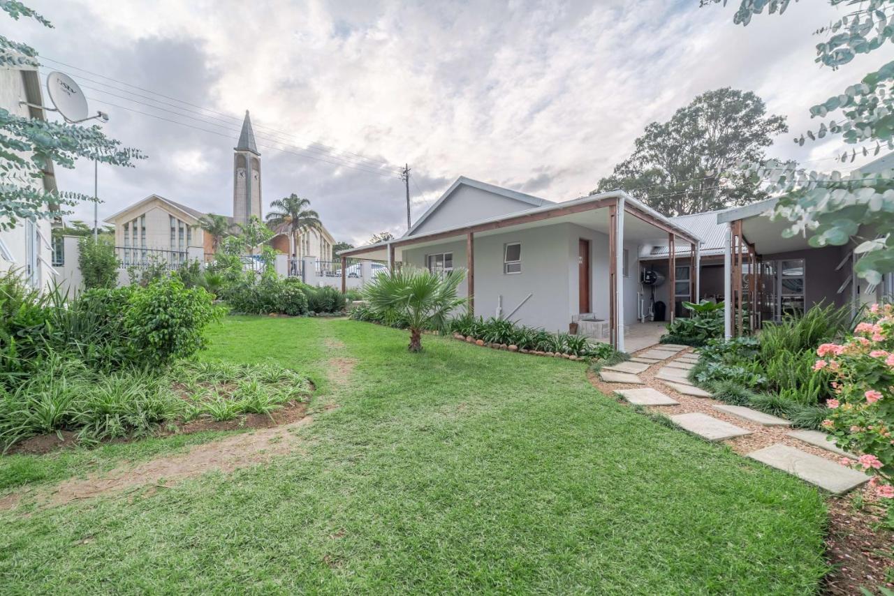 Azaria Guesthouse Swellendam Eksteriør billede